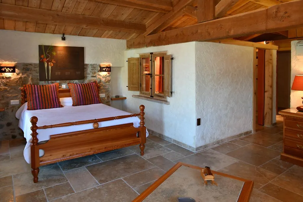 L' Escapade Hotel & Restaurant Le Pradet