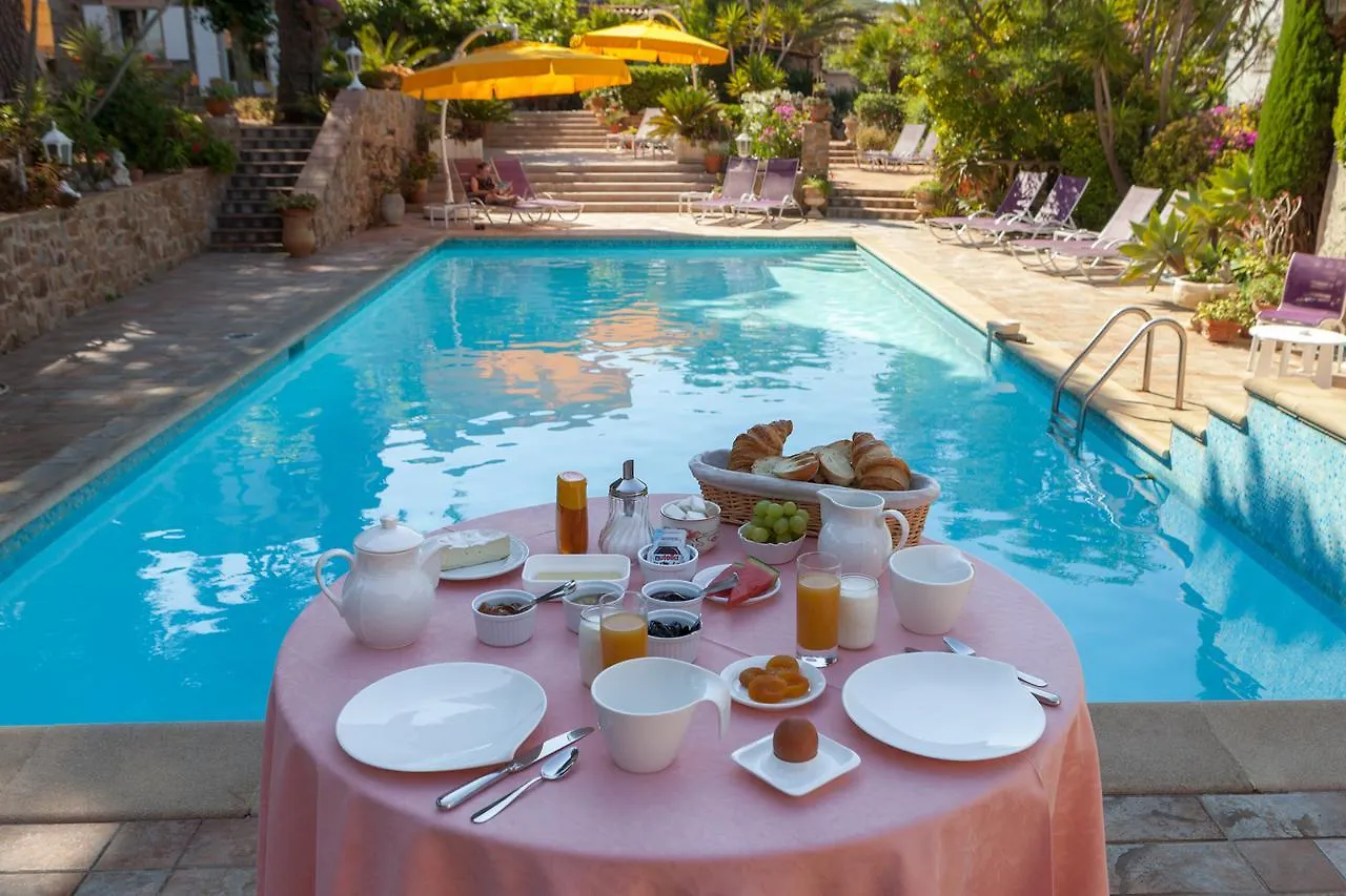 L' Escapade Hotel & Restaurant Le Pradet
