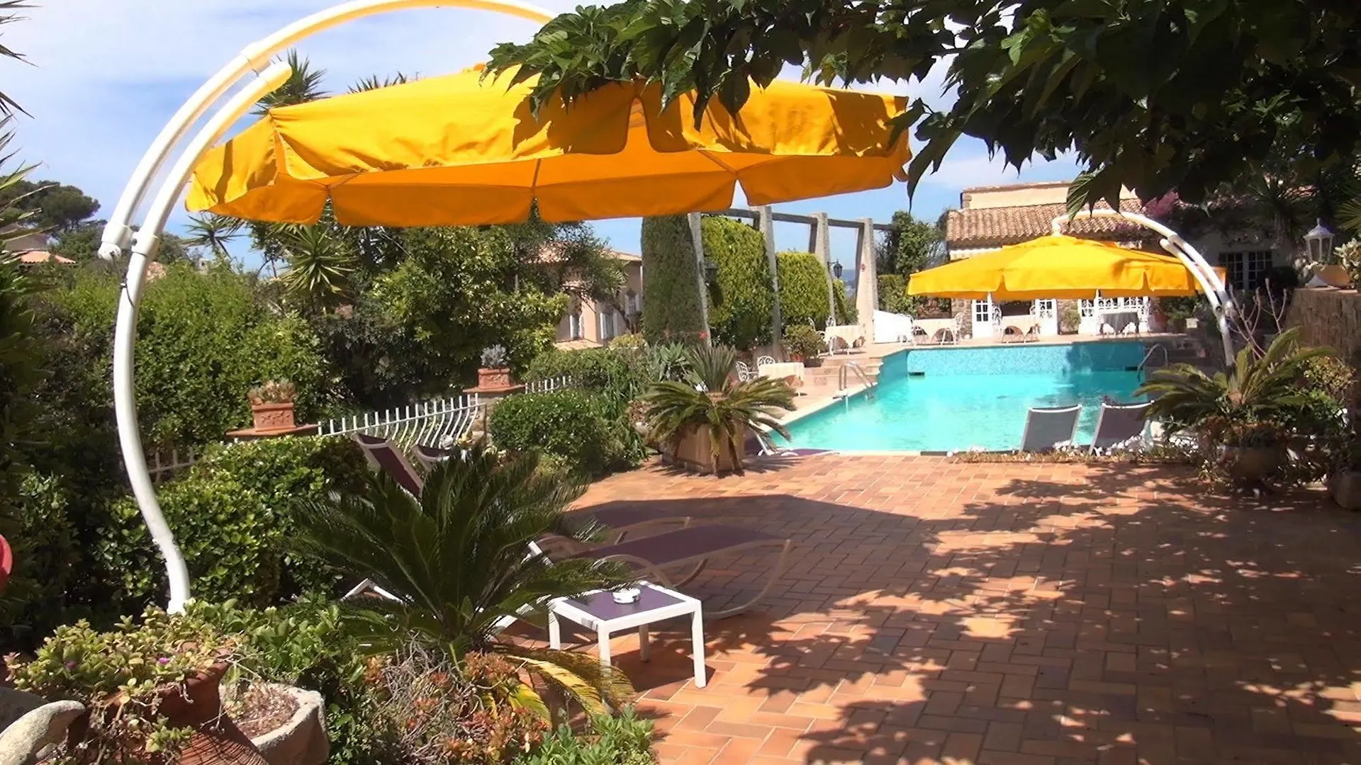 L' Escapade Hotel & Restaurant Le Pradet Frankreich