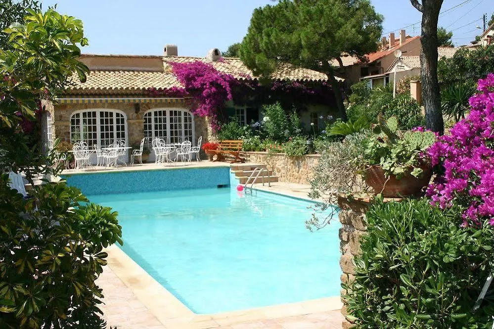 L' Escapade Hotel & Restaurant Le Pradet France